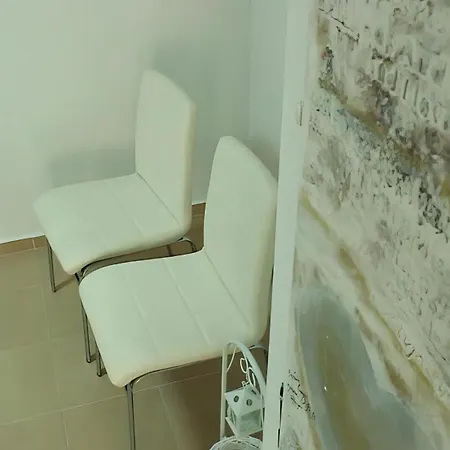 Denta Νεσέμπαρ